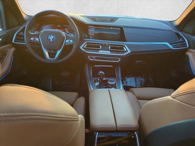 Used 2023 BMW X5 xDrive45e w/ Climate Comfort Package image 19