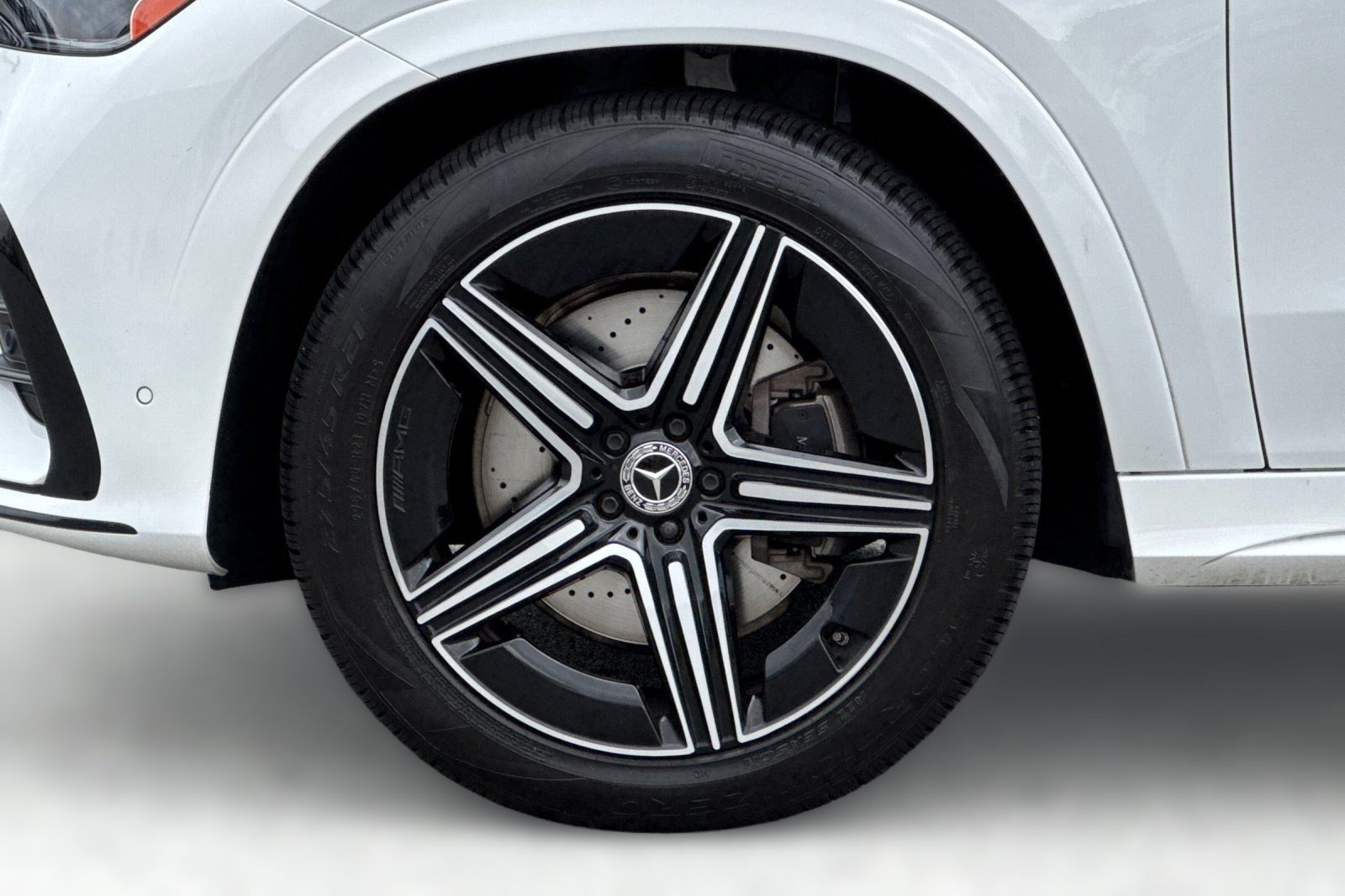 Certified 2025 Mercedes-Benz GLE 450e 4MATIC image 13