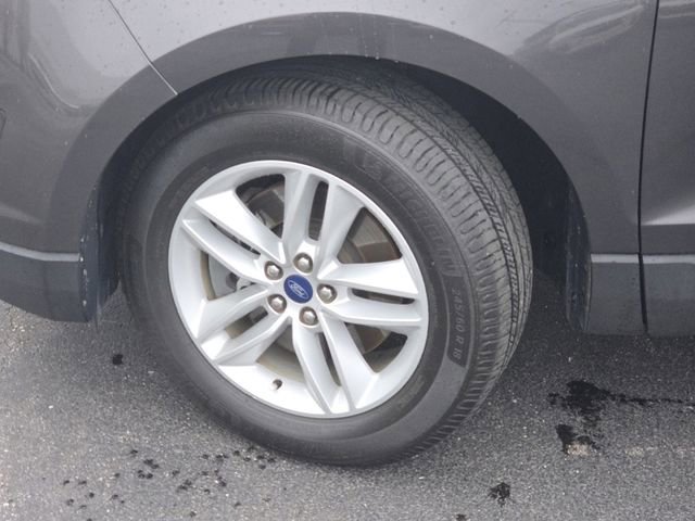 Used 2018 Ford Edge SEL AWD/4WD image 20