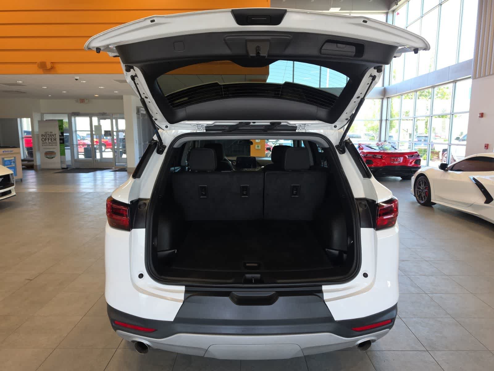 Used 2025 Chevrolet Blazer LT AWD/4WD image 30