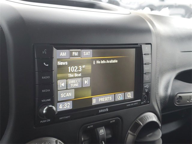 Used 2018 Jeep Wrangler Unlimited Sport image 16