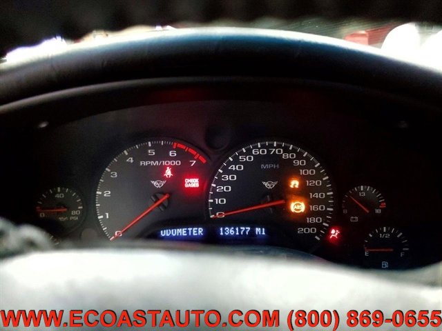 Used 2001 Chevrolet Corvette Coupe w/ Preferred Equipment Group1 RWD image 10