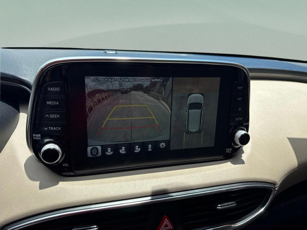 Used 2020 Hyundai Santa Fe Limited FWD image 14