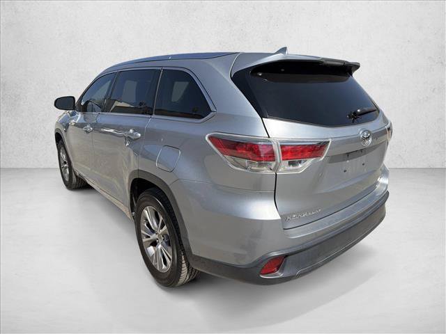 Used 2015 Toyota Highlander XLE FWD image 3
