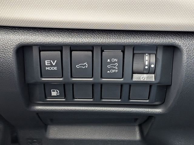 Certified 2025 Subaru Forester Limited AWD/4WD image 18