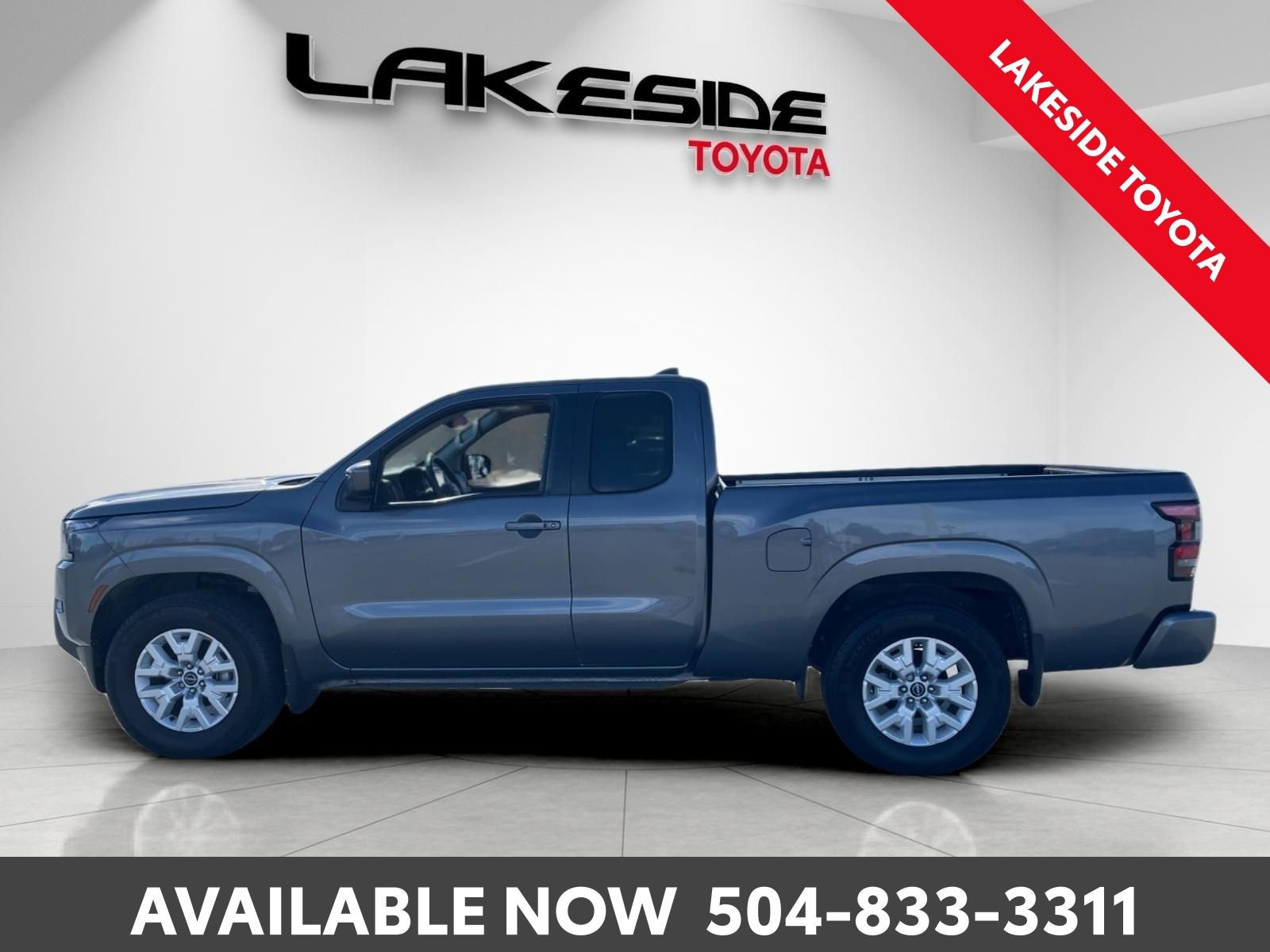 Used 2024 Nissan Frontier SV w/ SV Convenience Package image 3