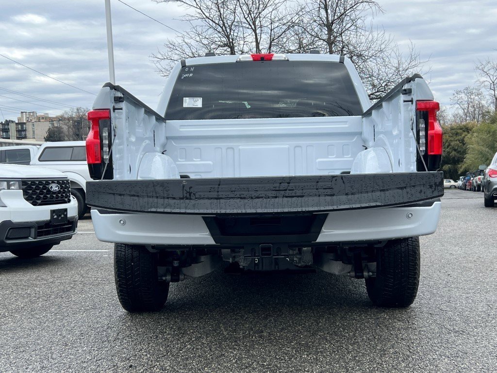 New 2025 Ford F150 Lightning XLT image 12