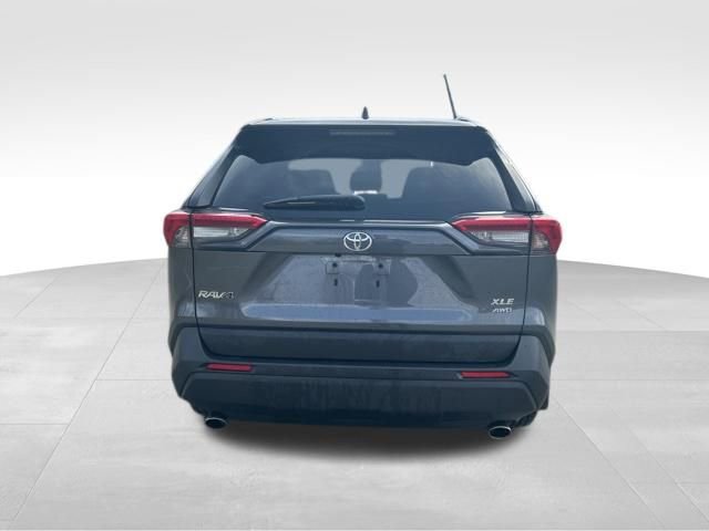 Used 2021 Toyota RAV4 XLE w/ Convenience Package image 36