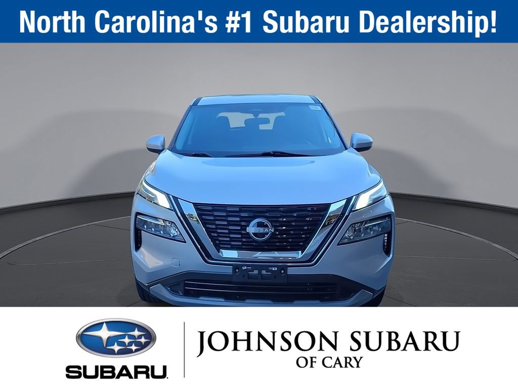 Used 2023 Nissan Rogue SV FWD image 8
