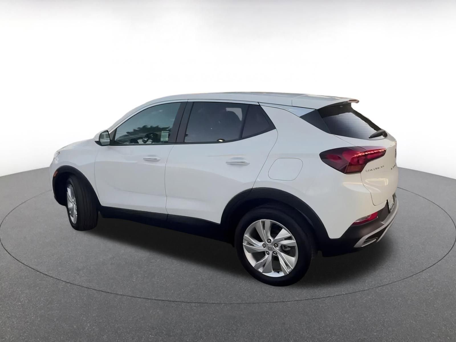 Used 2025 Buick Encore GX Preferred image 10