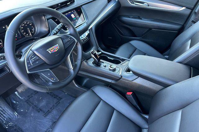 New 2026 Cadillac XT5 Luxury FWD image 10