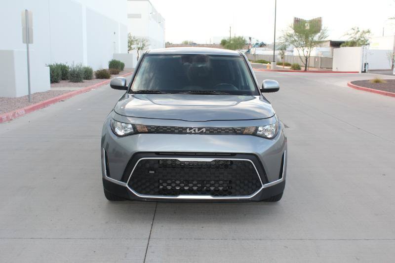 Used 2023 Kia Soul EX FWD image 2
