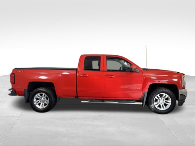 Used 2018 Chevrolet Silverado 1500 LT w/ All Star Edition AWD/4WD image 10