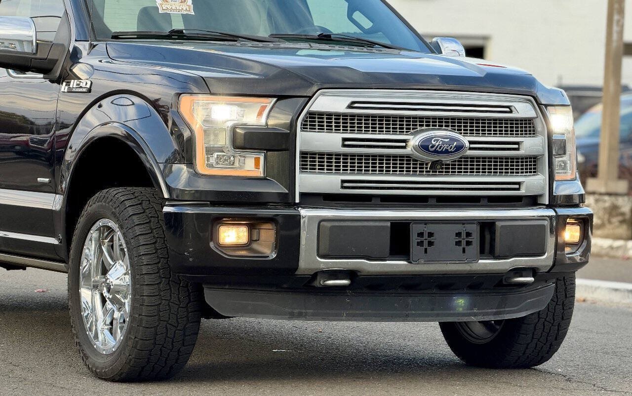 Used 2015 Ford F150 Platinum w/ Equipment Group 701A Luxury AWD/4WD image 15