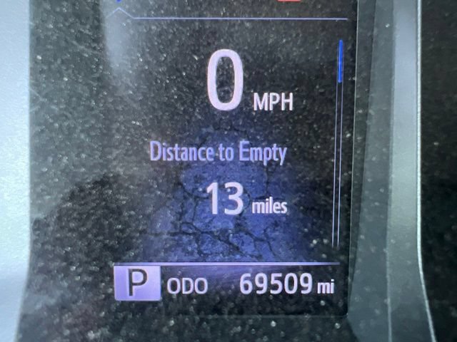 Used 2019 Toyota Tacoma TRD Off-Road AWD/4WD image 13
