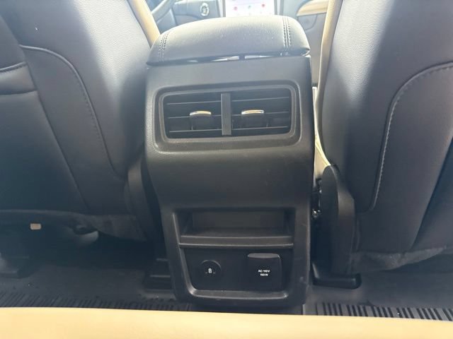 Certified 2024 Ford Edge SEL w/ Convenience Package AWD/4WD image 35