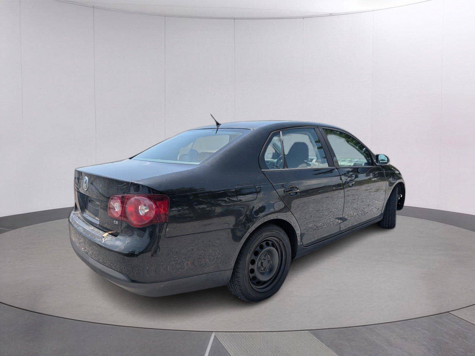 Used 2009 Volkswagen Jetta S FWD image 5