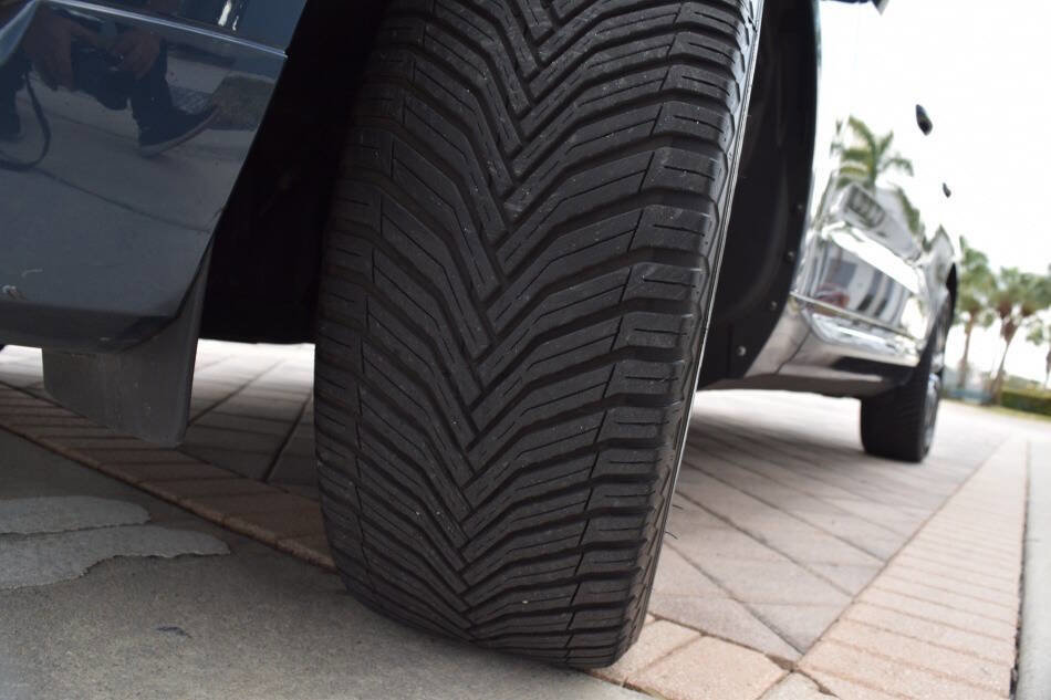 Used 2018 Volvo XC60 T5 Inscription w/ Luxury Seat Package image 83