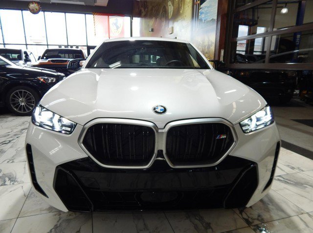 Used 2026 BMW X6 M60i image 2