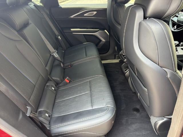 Certified 2024 Cadillac Lyriq Luxury RWD image 15