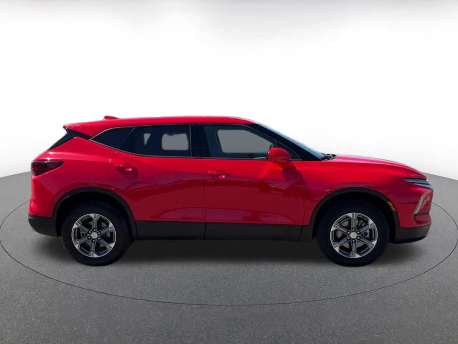 Used 2026 Chevrolet Blazer LT FWD image 15