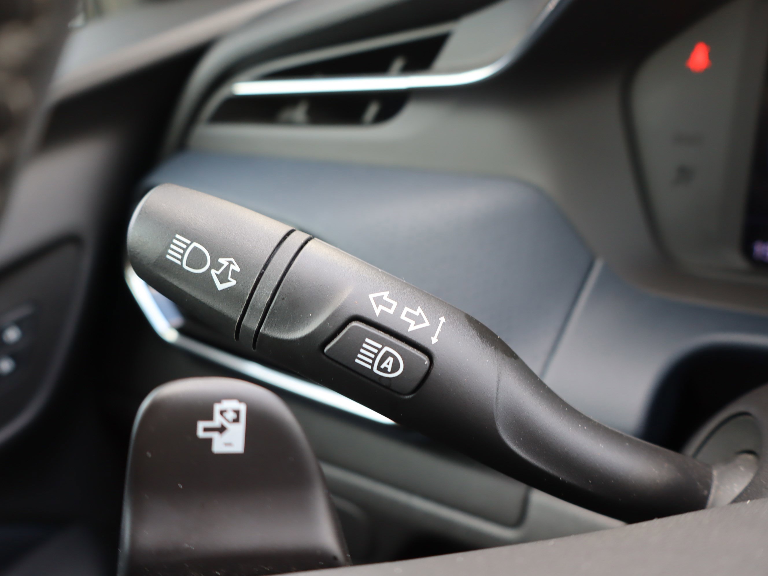 Certified 2023 Chevrolet Bolt EUV Premier image 21