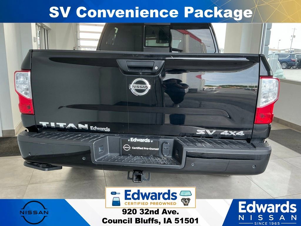 Used 2021 Nissan Titan SV w/ SV Convenience Package AWD/4WD image 8