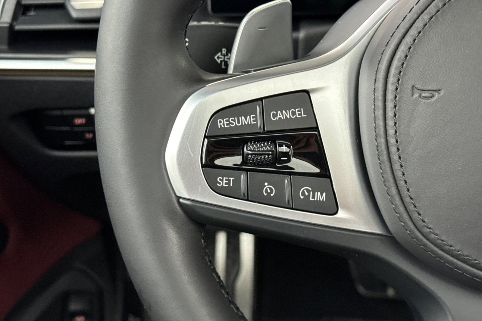 Used 2024 BMW M440i Coupe w/ Premium Package image 28