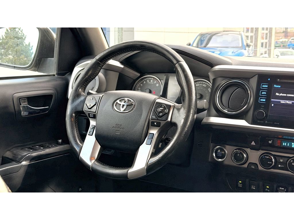 Used 2018 Toyota Tacoma Limited image 16