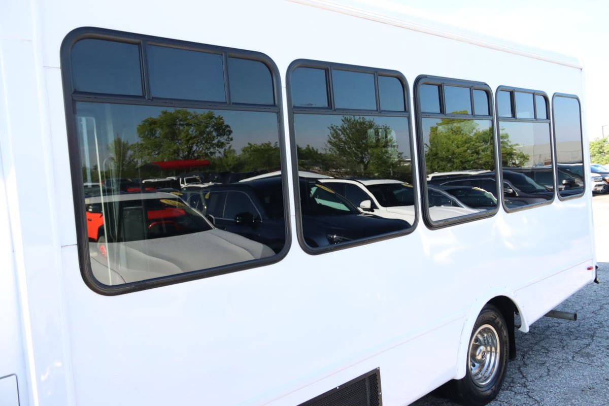 Used 2022 Mercedes-Benz Sprinter 3500 image 9