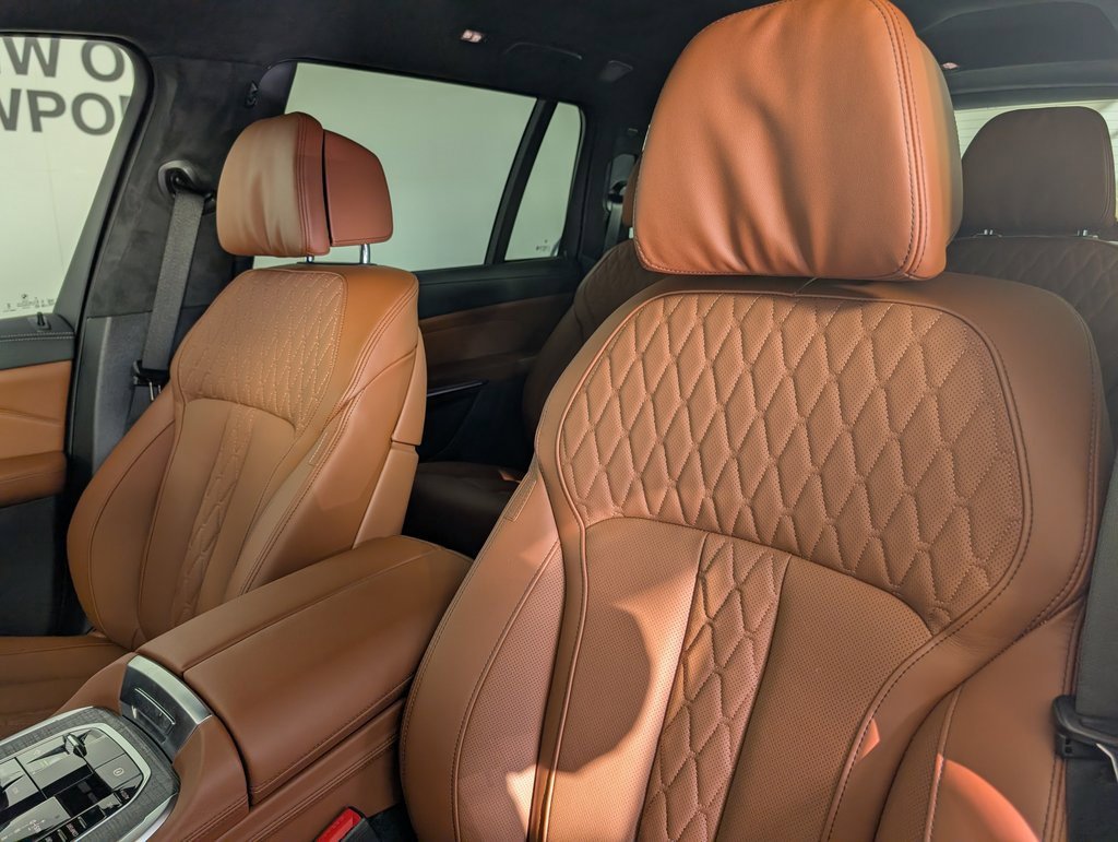 New 2026 BMW ALPINA XB7 image 12