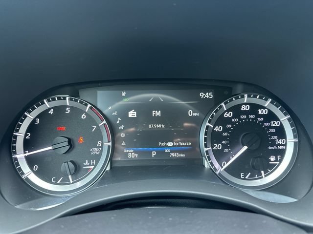 Used 2025 Toyota Highlander XLE FWD image 26