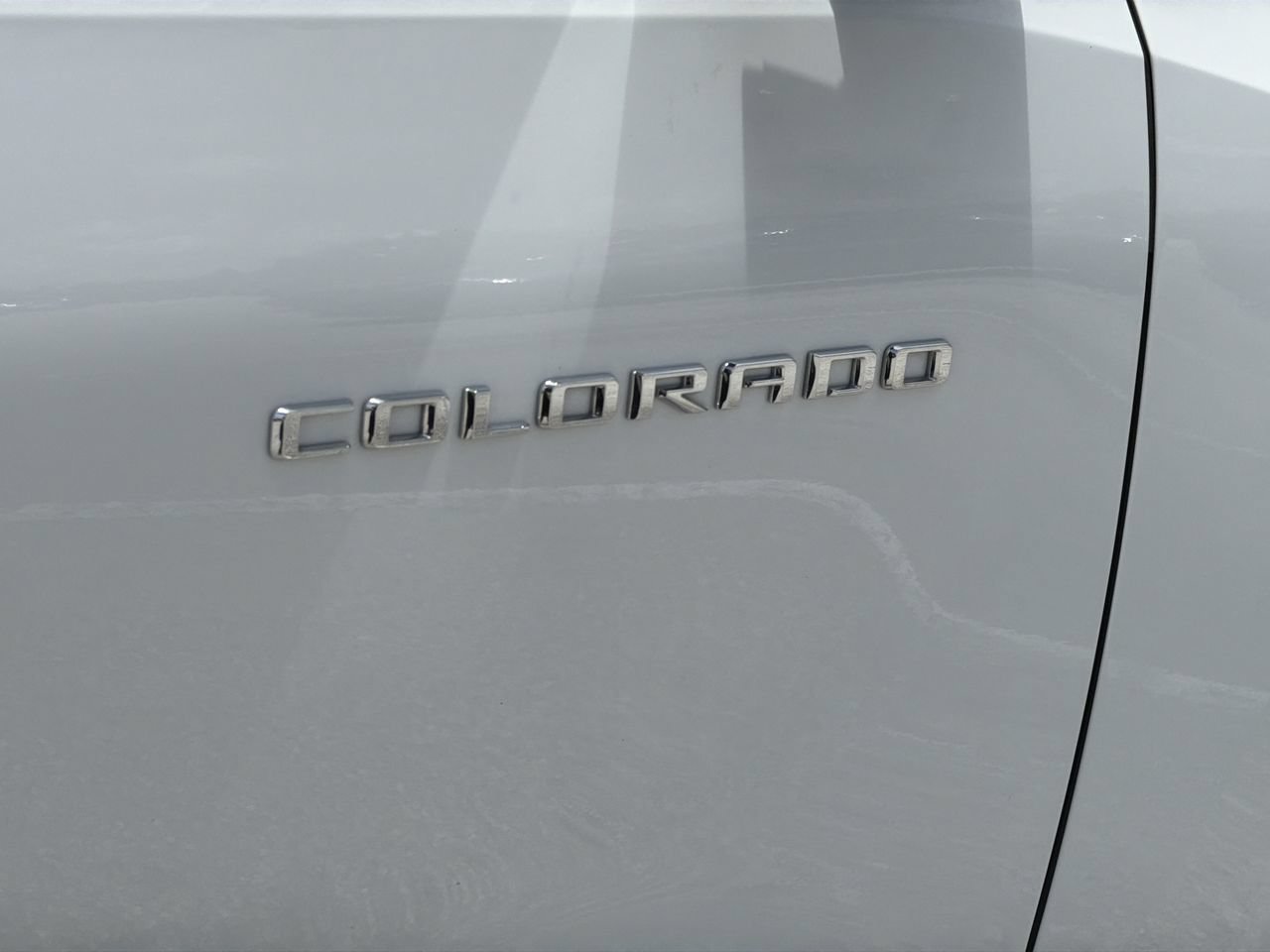 Used 2024 Chevrolet Colorado LT w/ LT Convenience Package RWD image 9