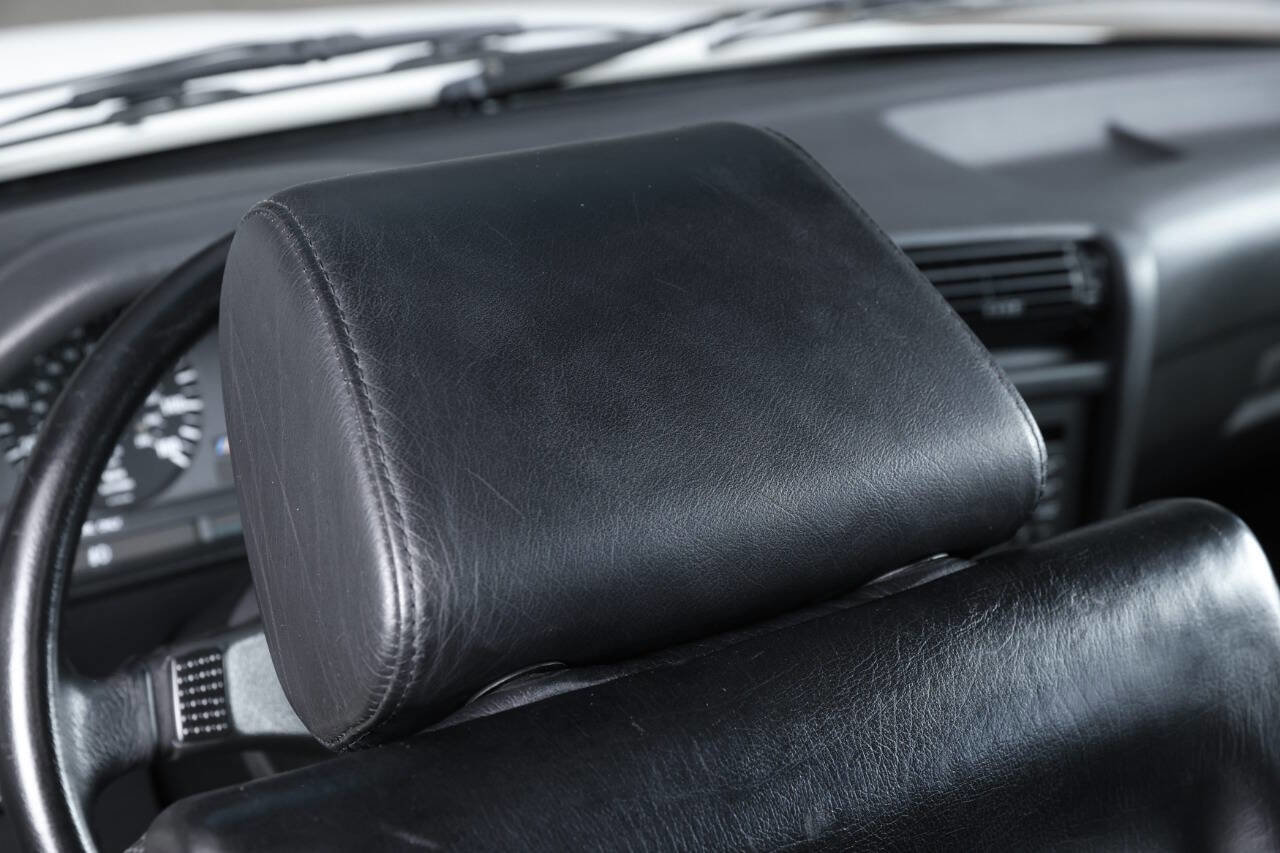 Used 1988 BMW M3 Coupe image 79