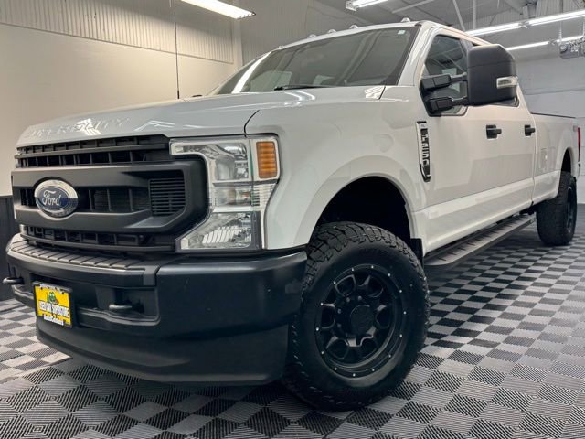 Used 2022 Ford F250 XL w/ Power Equipment Group image 3