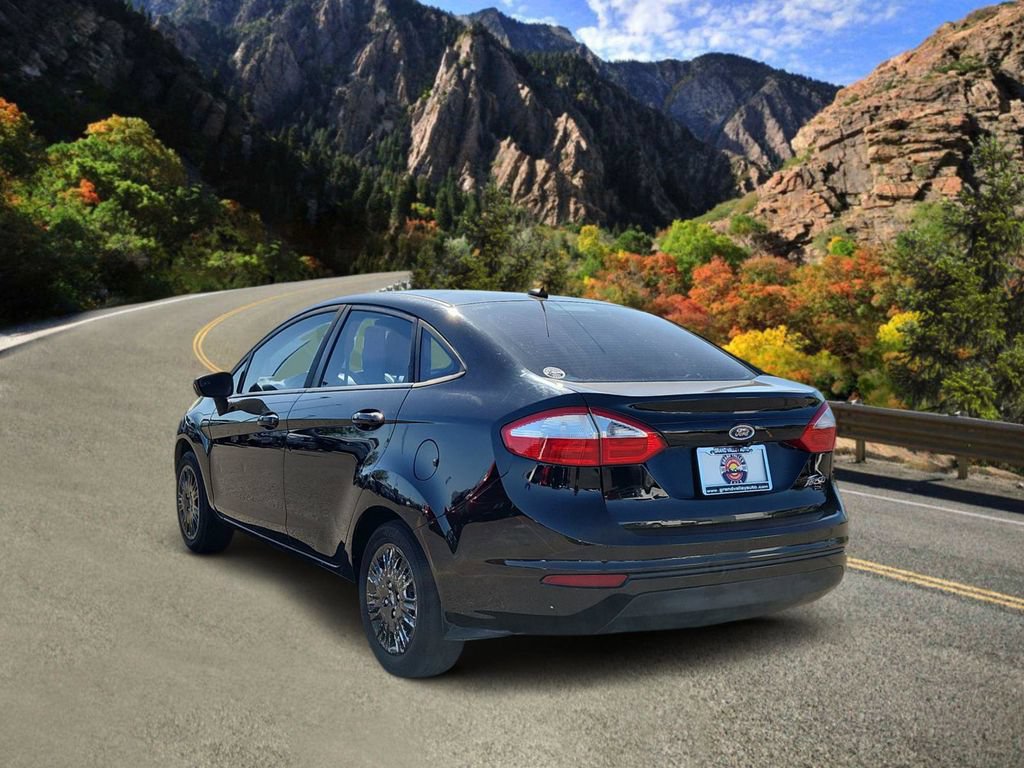 Used 2019 Ford Fiesta S FWD image 4