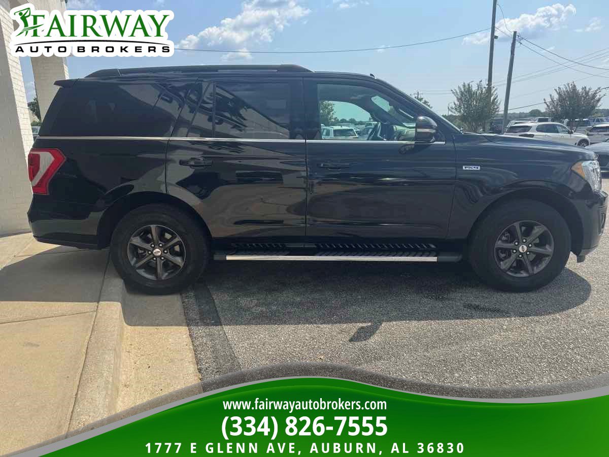 Used 2019 Ford Expedition XLT w/ Equipment Group 202A image 5