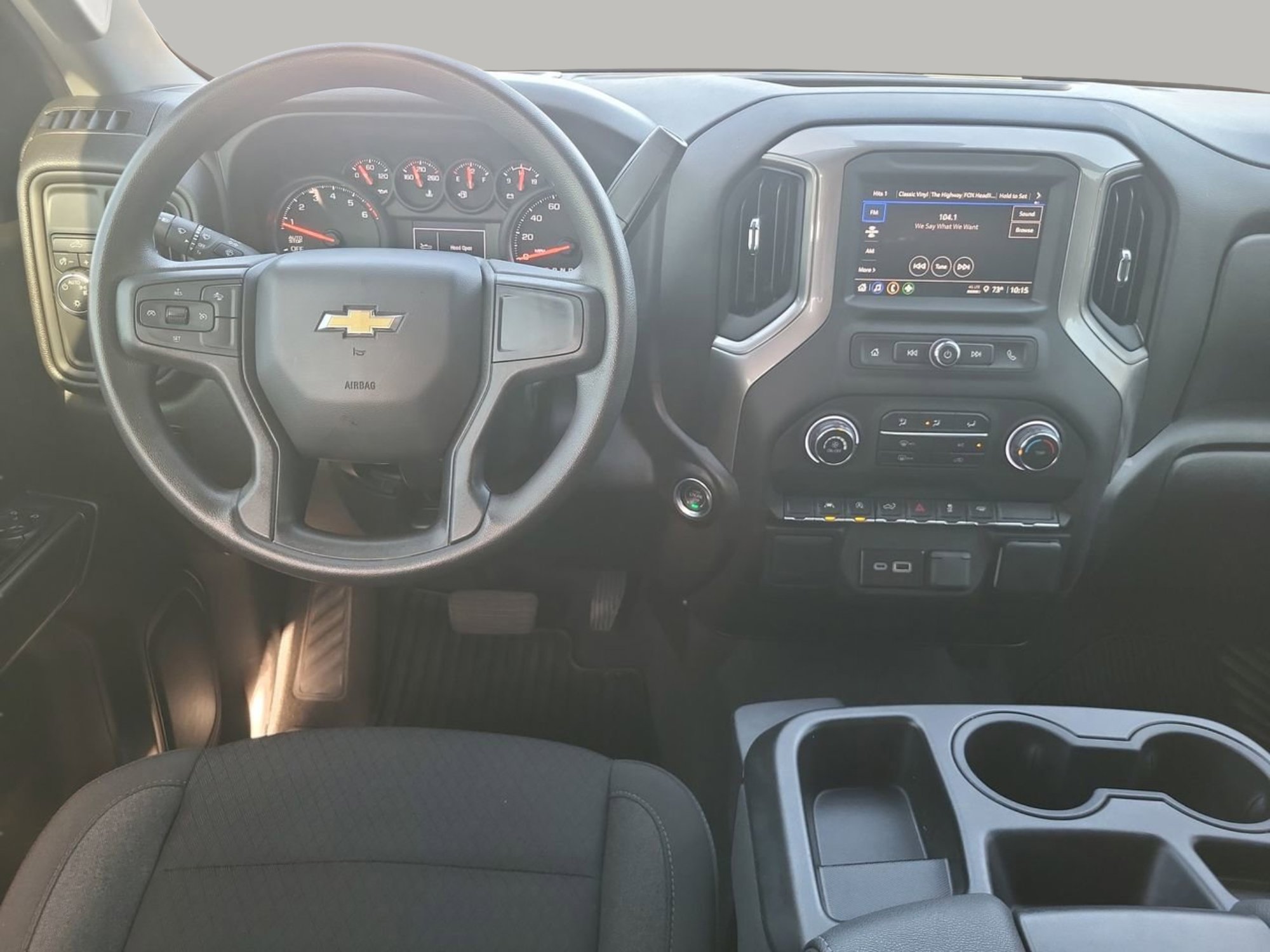 Used 2025 Chevrolet Silverado 1500 Custom image 8
