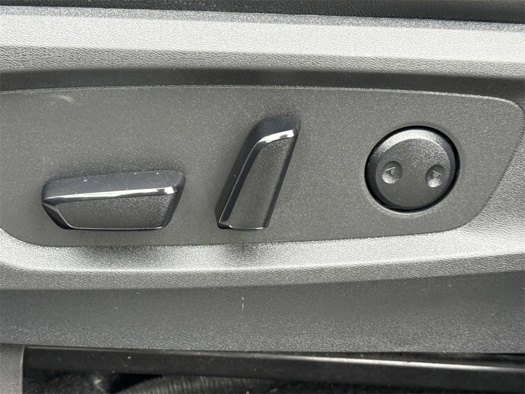 Certified 2022 Nissan Pathfinder SL w/ SL Premium Package image 18