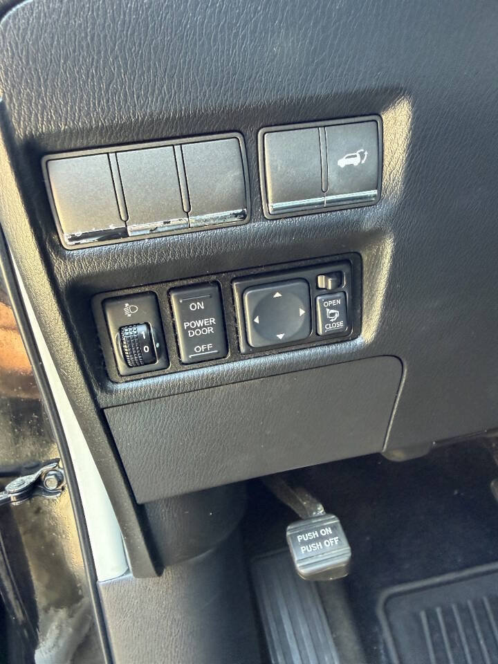 Used 2012 INFINITI QX56 4WD w/ Theater Pkg image 19