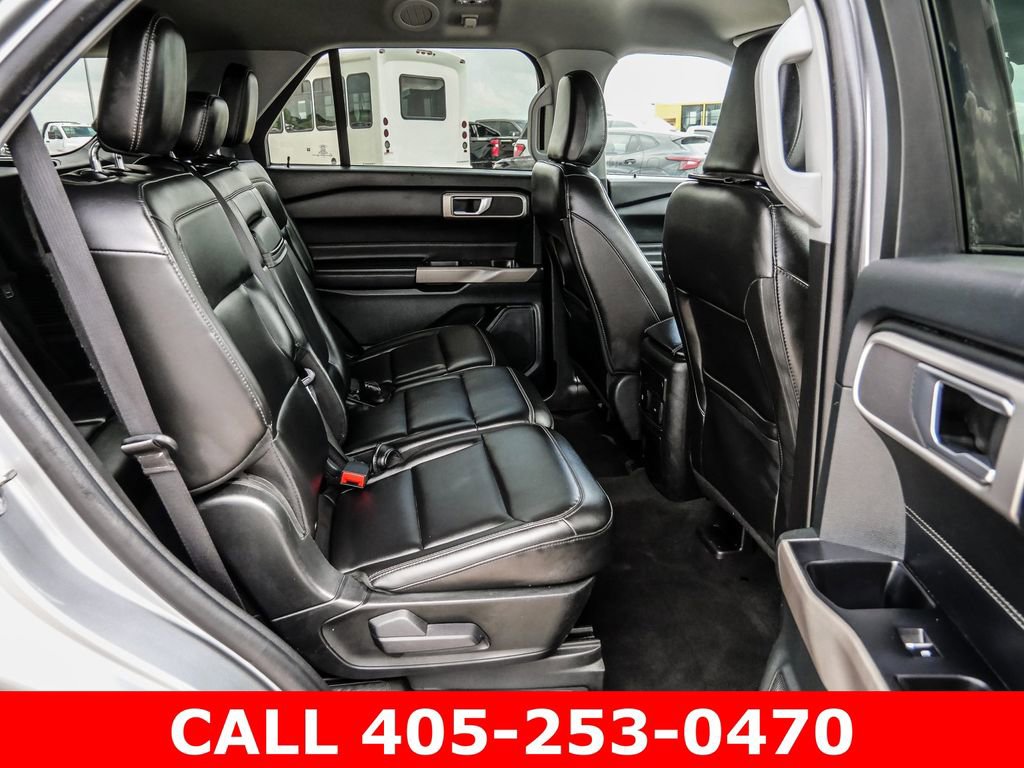 Used 2023 Ford Explorer XLT w/ Equipment Group 202A AWD/4WD image 45