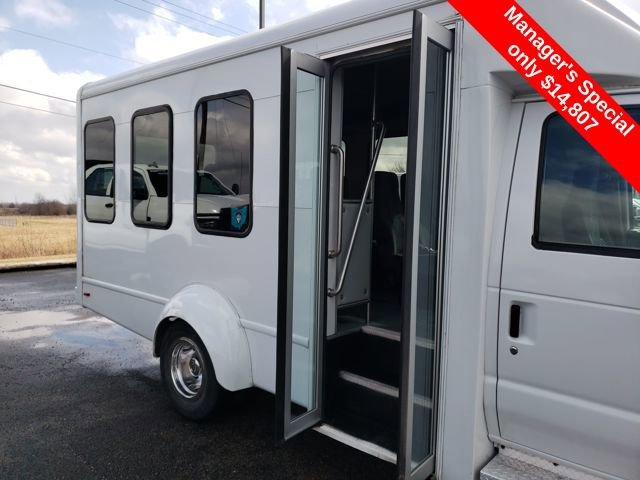 Used 2011 Ford E-350 and Econoline 350 Super Duty w/ Shuttle Bus Prep Pkg image 23
