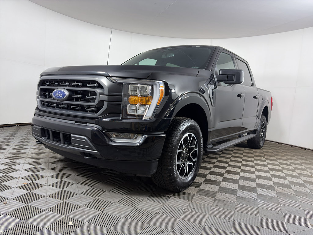 Used 2023 Ford F150 XLT w/ Equipment Group 302A High AWD/4WD image 5