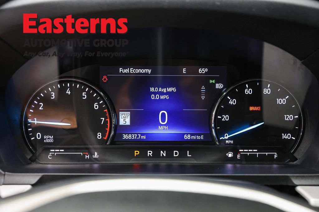 Used 2023 Ford Explorer XLT w/ Equipment Group 202A AWD/4WD image 18