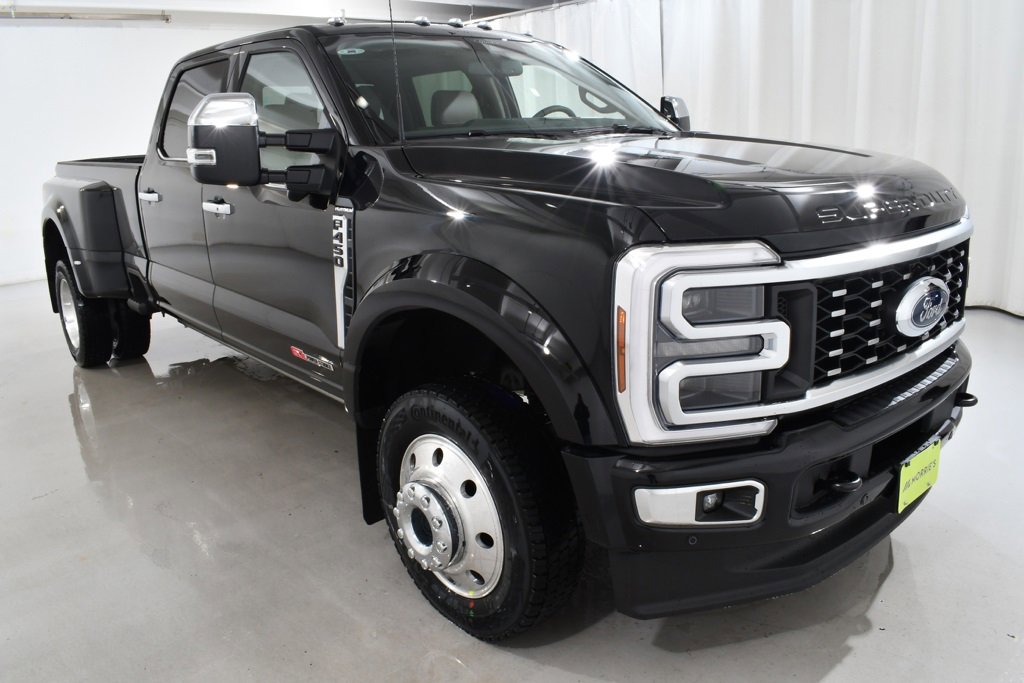 New 2026 Ford F450 Platinum w/ Platinum Plus Package image 5