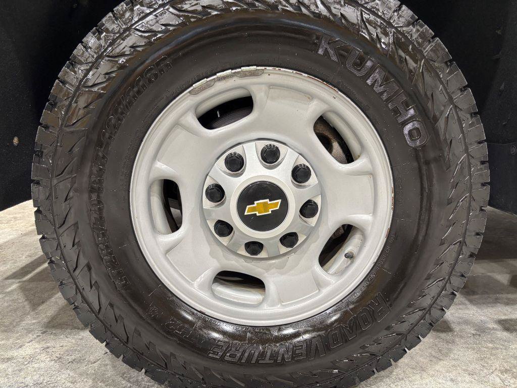 Used 2023 Chevrolet Silverado 2500 W/T w/ WT Fleet Convenience Package AWD/4WD image 26