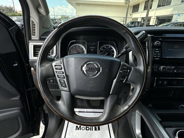 Used 2017 Nissan Titan Platinum Reserve image 22