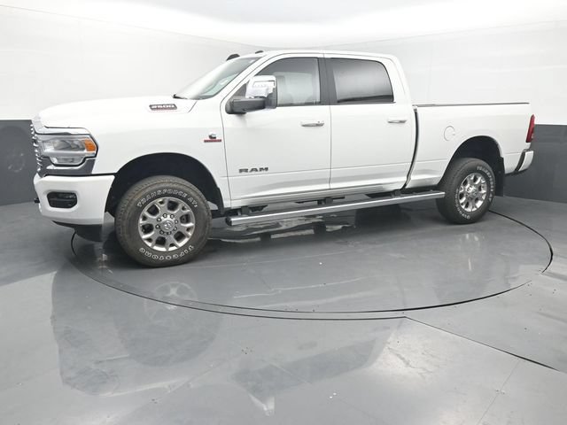 Used 2024 RAM 2500 Laramie AWD/4WD image 2