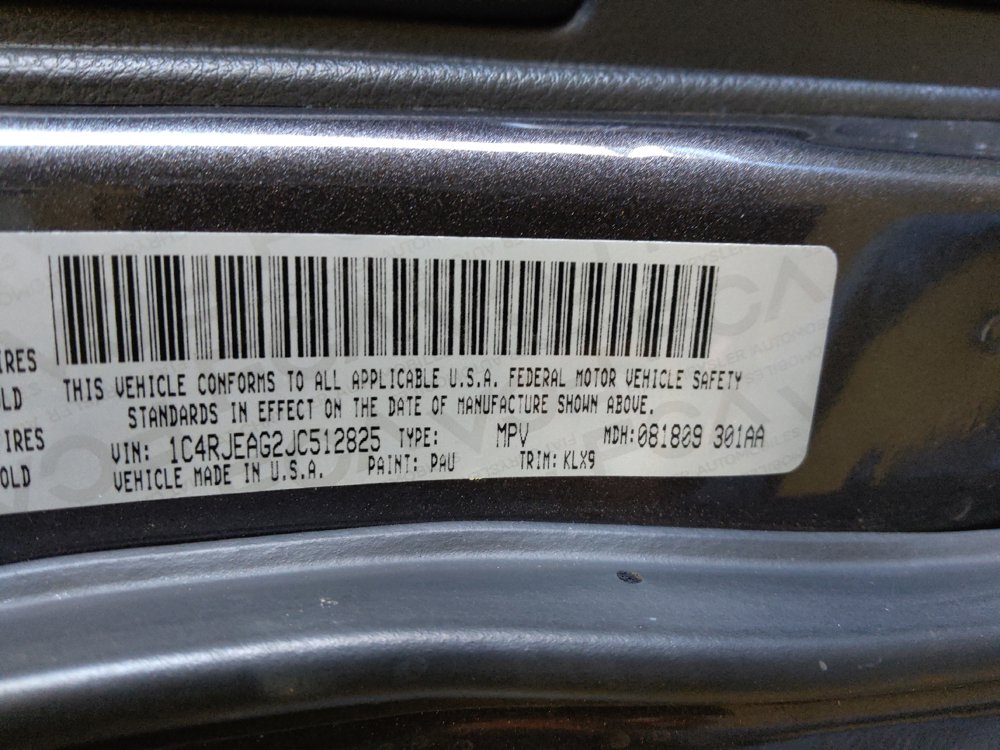 Used 2018 Jeep Grand Cherokee Altitude RWD image 33