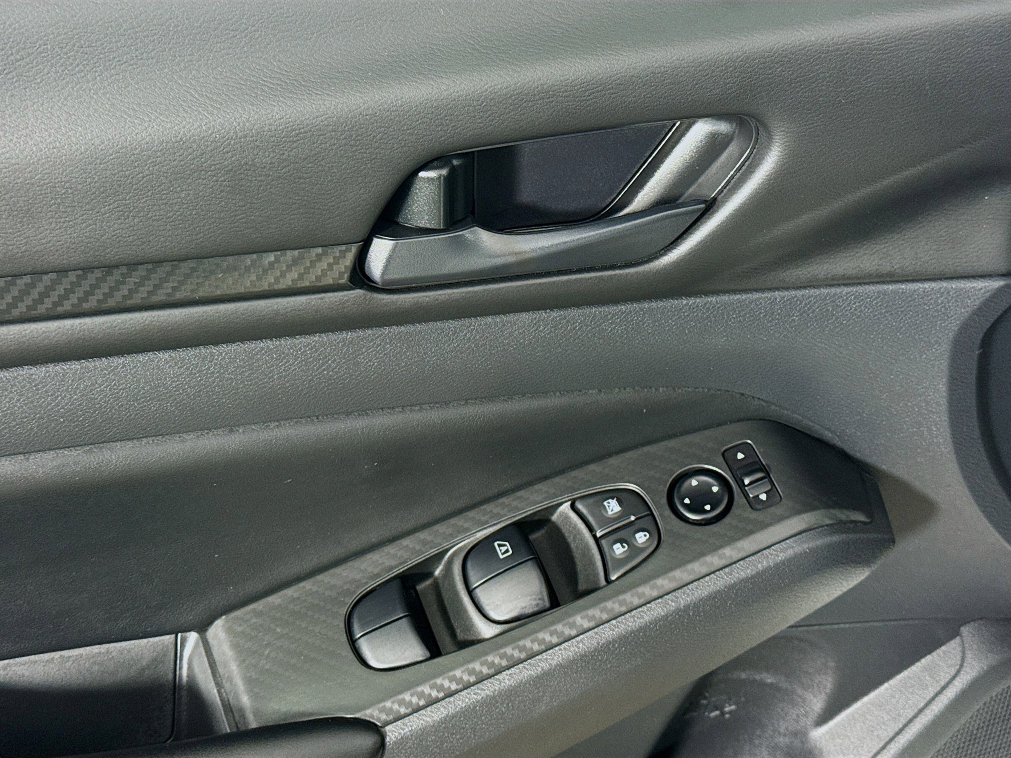 Used 2024 Nissan Altima 2.5 S image 24